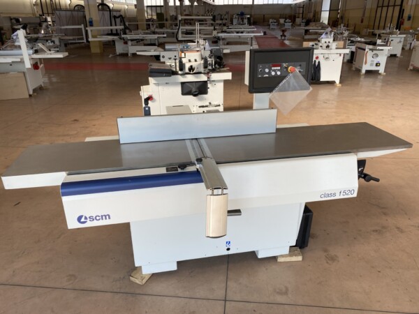 Pialla a filo CLASS F 520