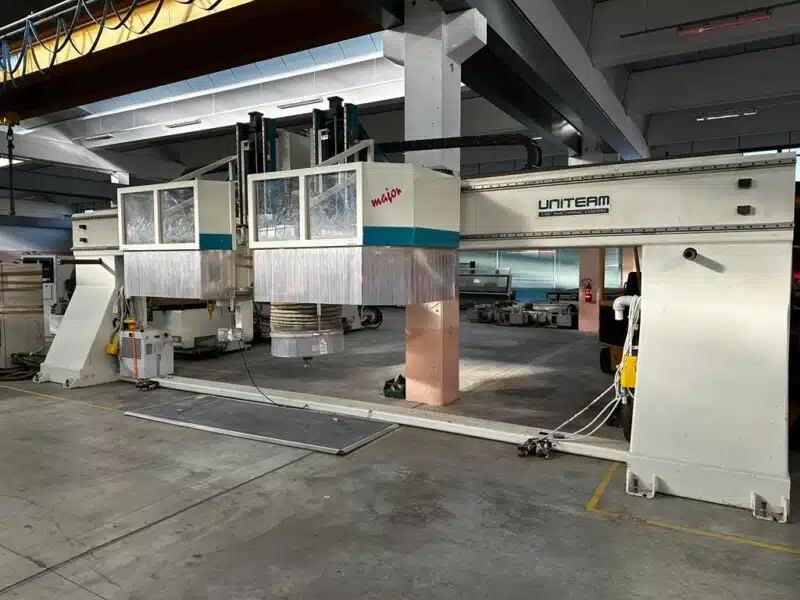 Centro di lavoro Uniteam Major 5 assi mm 5000x1800 c.e.