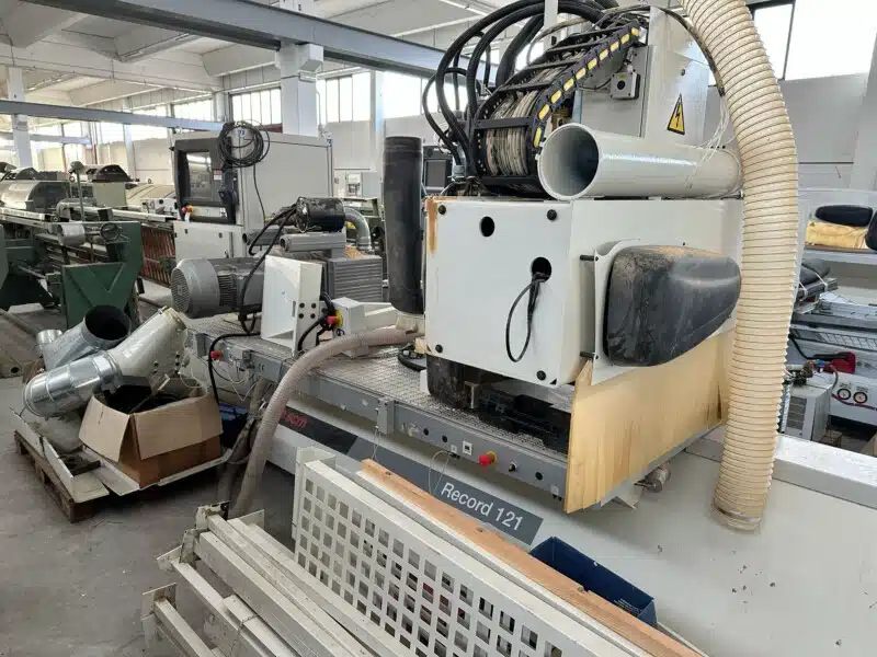 Centro di lavoro Record 121 - 4 assi - nesting c.e. usato