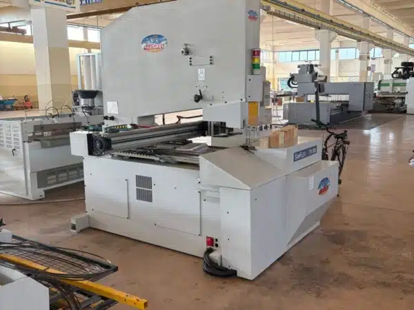 Sega a nastro CNC Centauro SAWFLEX TW800 – Taglio sagomato di precisione