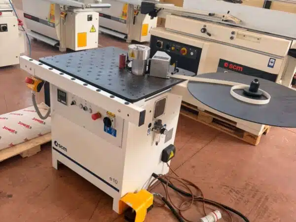 Bordatrice Scm Minimax E10 c.e. usata